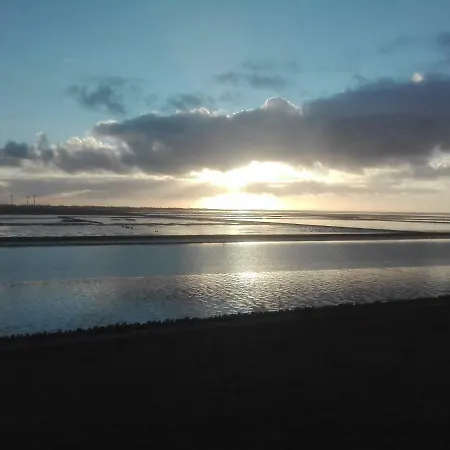 アパート Im Land Der Horizonte *